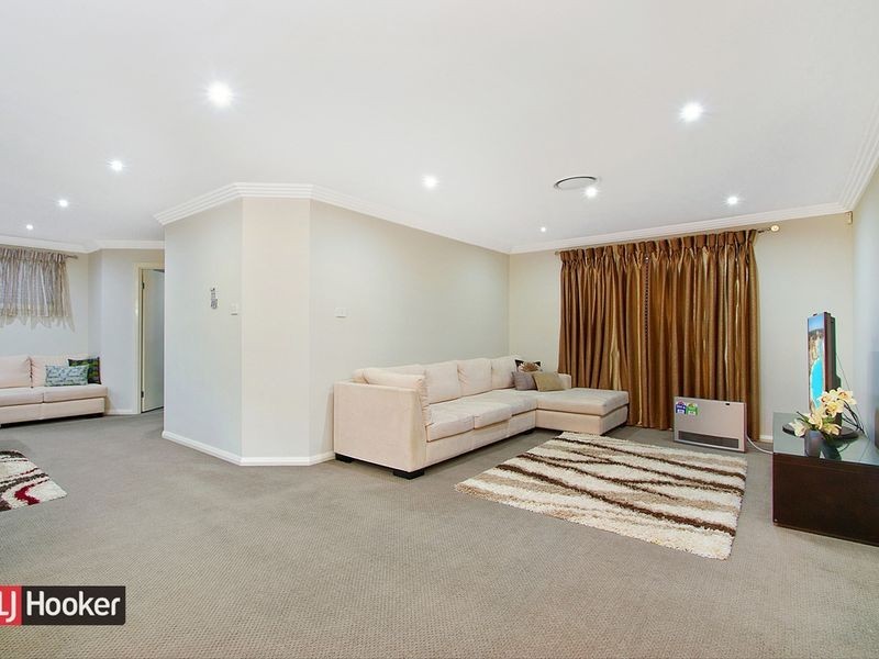 6 Oakvale Avenue, Kellyville Ridge NSW 2155