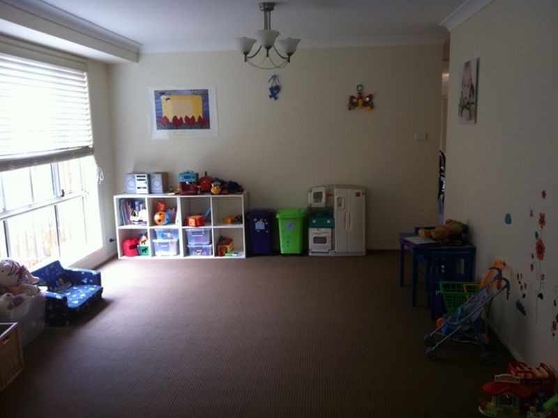 30 Upton Street, Stanhope Gardens NSW 2768