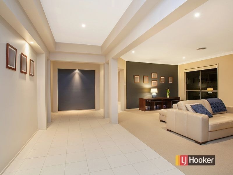 30 Kentwell Crescent, Stanhope Gardens NSW 2768