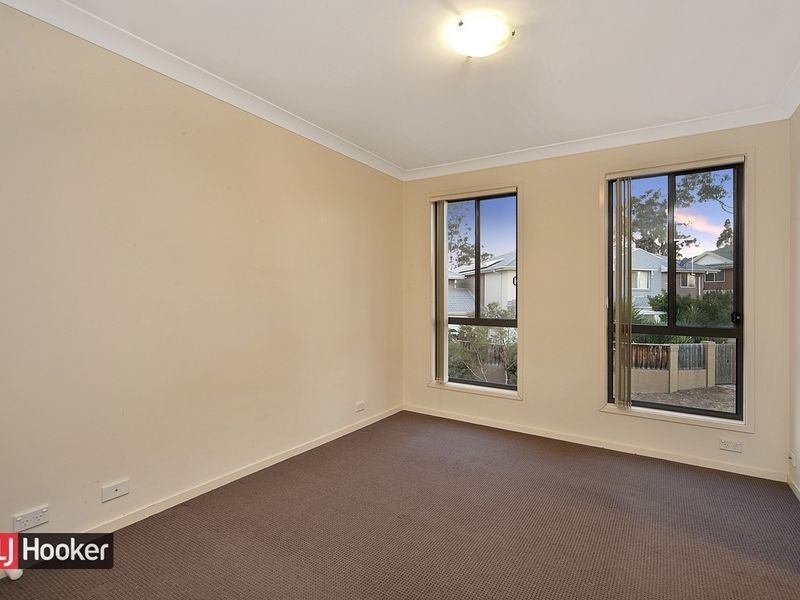 13 Tree Top Circuit, Quakers Hill NSW 2763