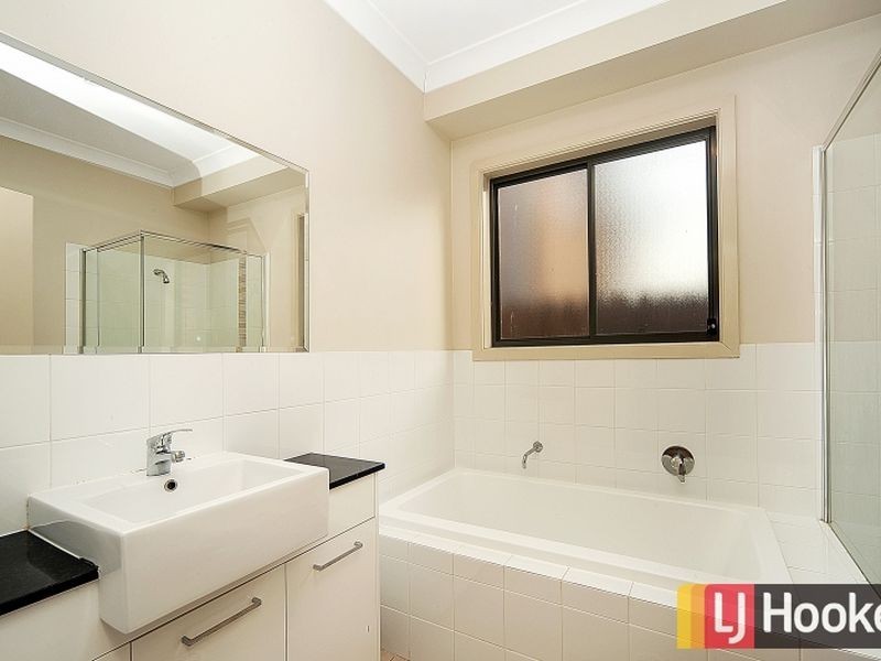 4 Kirk Place, Stanhope Gardens NSW 2768