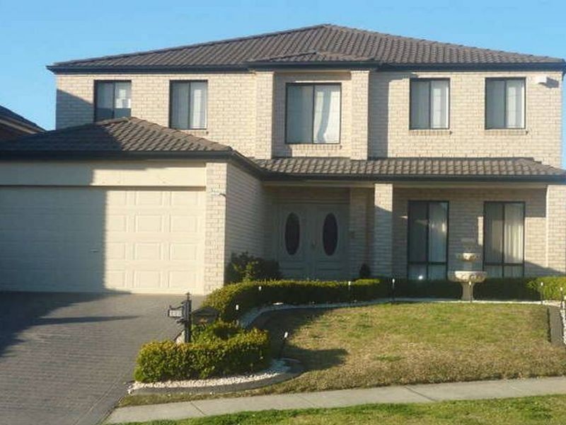 112 Brampton Drive, Beaumont Hills NSW 2155