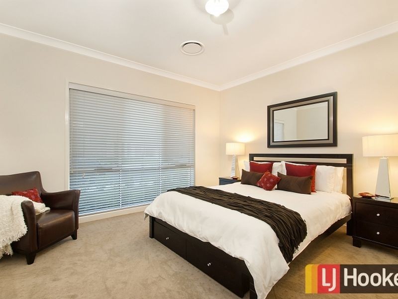 12 Sharpave Avenue, The Ponds NSW 2769