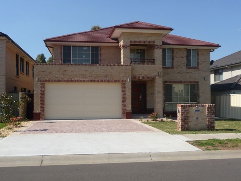 37 Damien Drive, Parklea NSW 2768