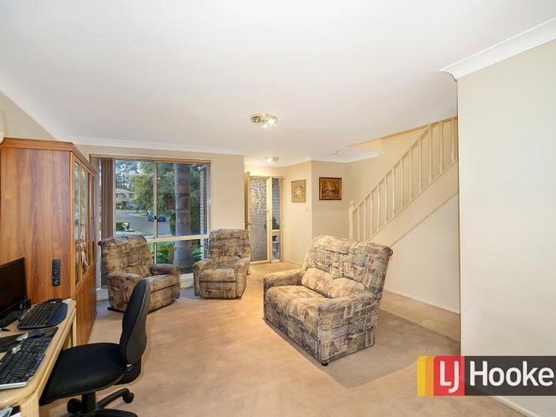 13 Meldon Place, Stanhope Gardens NSW 2768