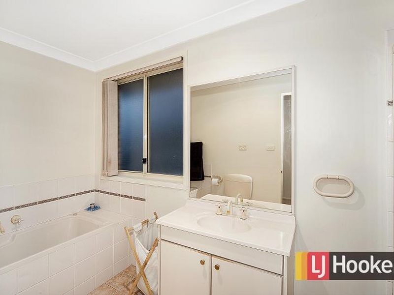 13 Meldon Place, Stanhope Gardens NSW 2768