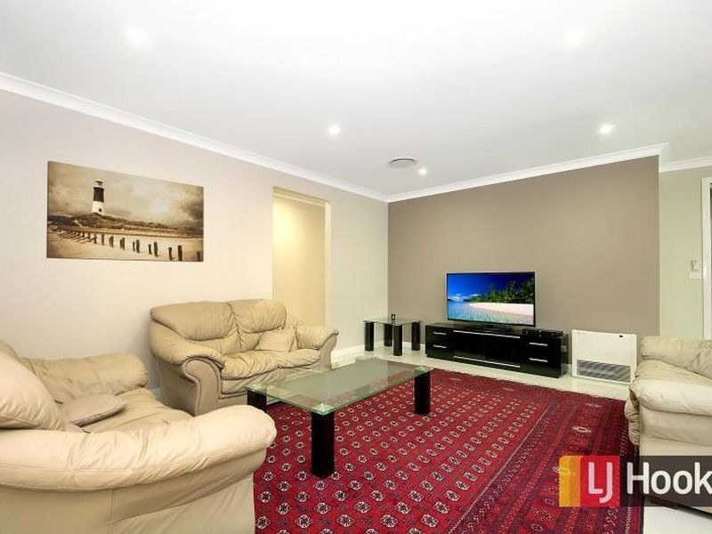 7 Fairfax Street, The Ponds NSW 2769