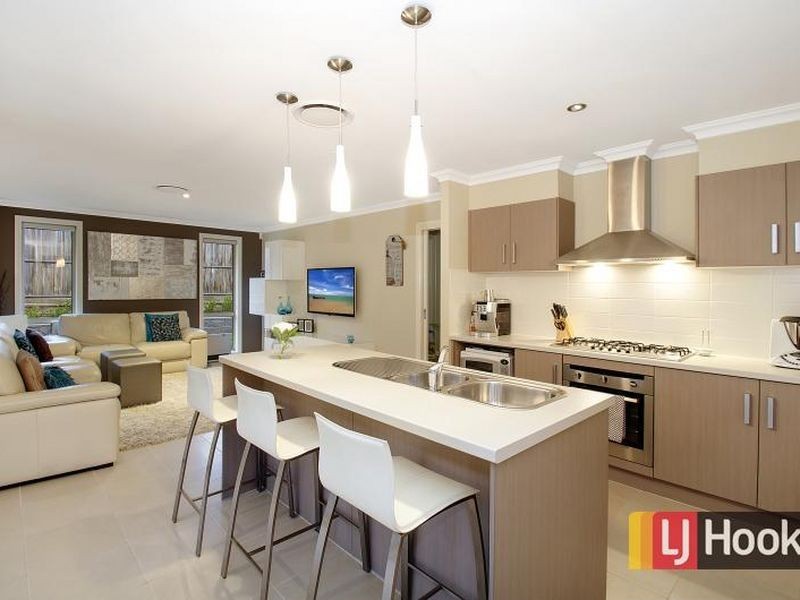 21 Abermain Avenue, The Ponds NSW 2769