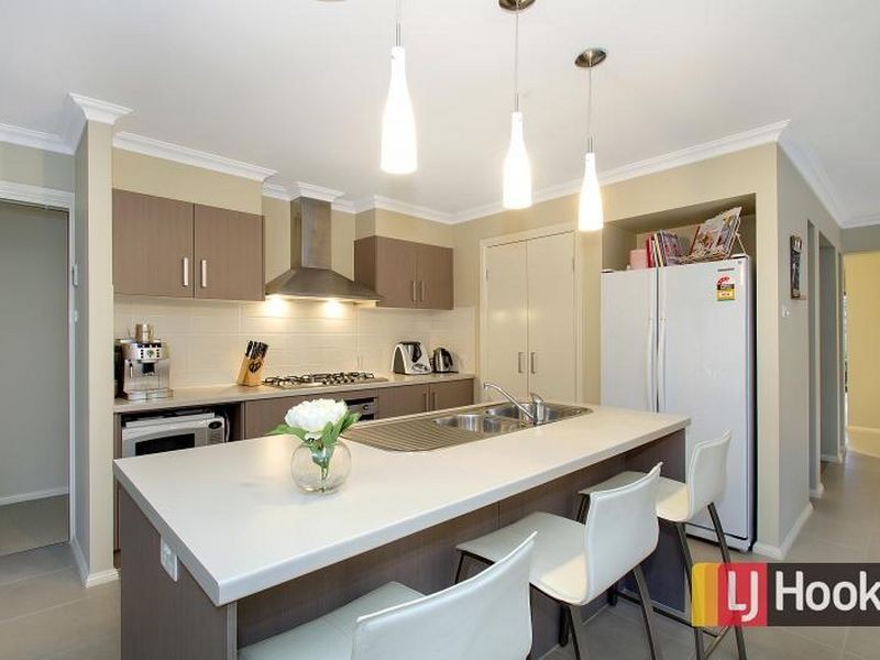 21 Abermain Avenue, The Ponds NSW 2769