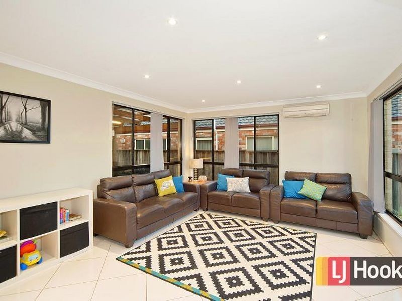 8 Aegean Court, Kellyville Ridge NSW 2155