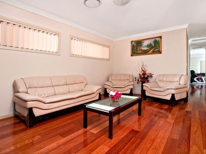 4 Kirk Place, Stanhope Gardens NSW 2768