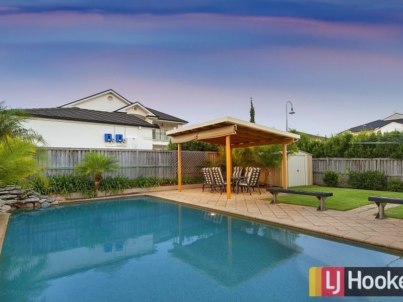 2 Lilyvale Close, Bella Vista NSW 2153