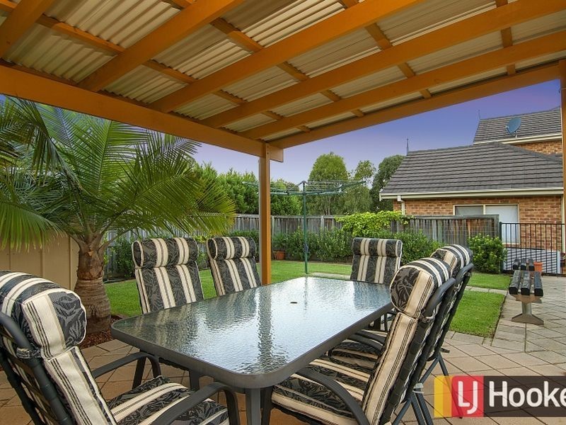 2 Lilyvale Close, Bella Vista NSW 2153