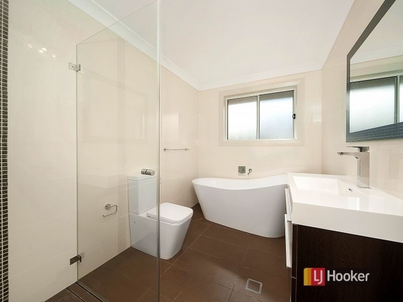 10 Loop Road (Off Burns Road), Kellyville NSW 2155