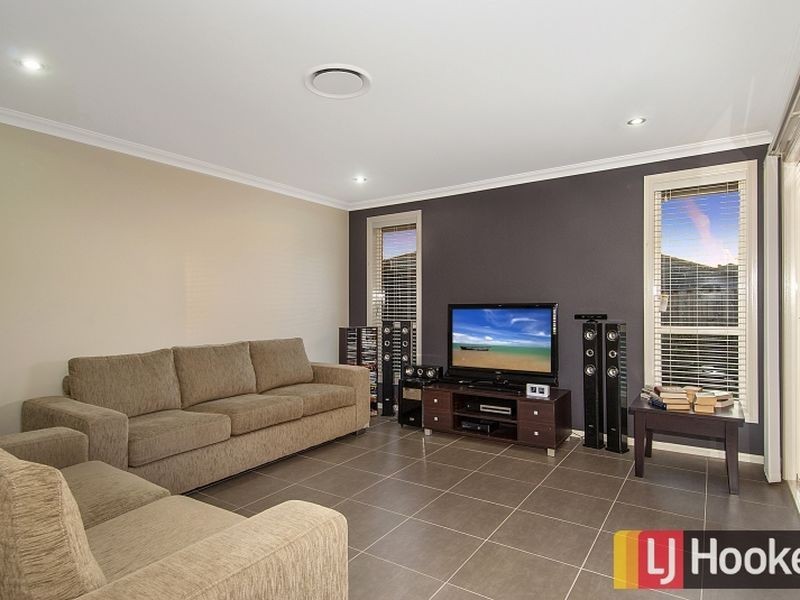 10 Emancipation Street, Doonside NSW 2767