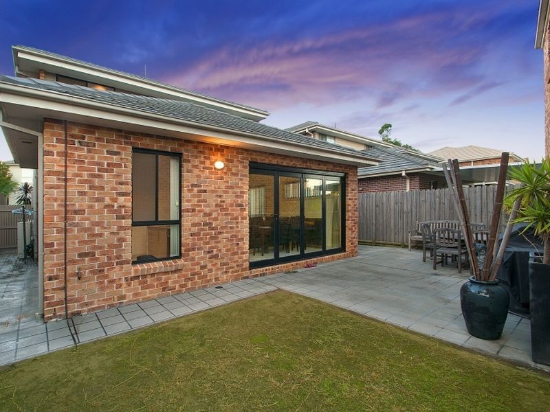 16 Epsam Avenue, Stanhope Gardens NSW 2768