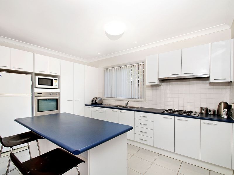 13 Leyburn Street, Stanhope Gardens NSW 2768