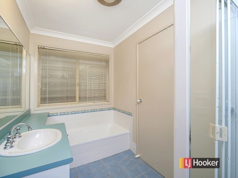 82 Phoenix Avenue, Stanhope Gardens NSW 2768