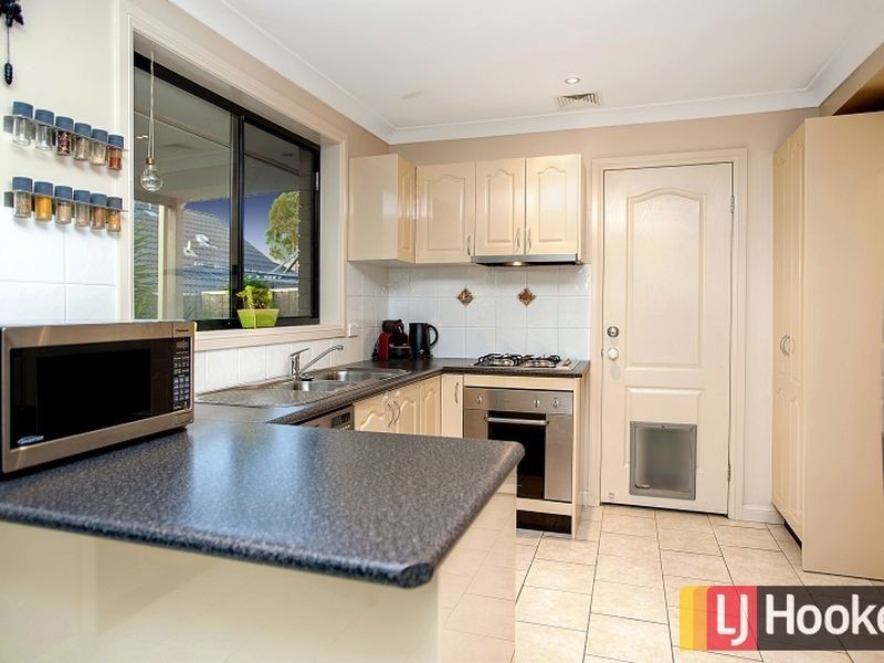 8/14 Kenneth Avenue, Baulkham Hills NSW 2153