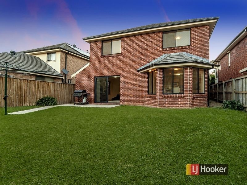 18 Tangerine Drive, Quakers Hill NSW 2763