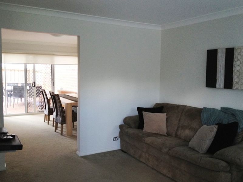 4 Rushden Way, Stanhope Gardens NSW 2768