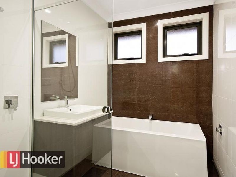 45 Estuary Crescent, The Ponds NSW 2769