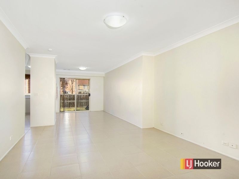 8d Douglas Road, Blacktown NSW 2148