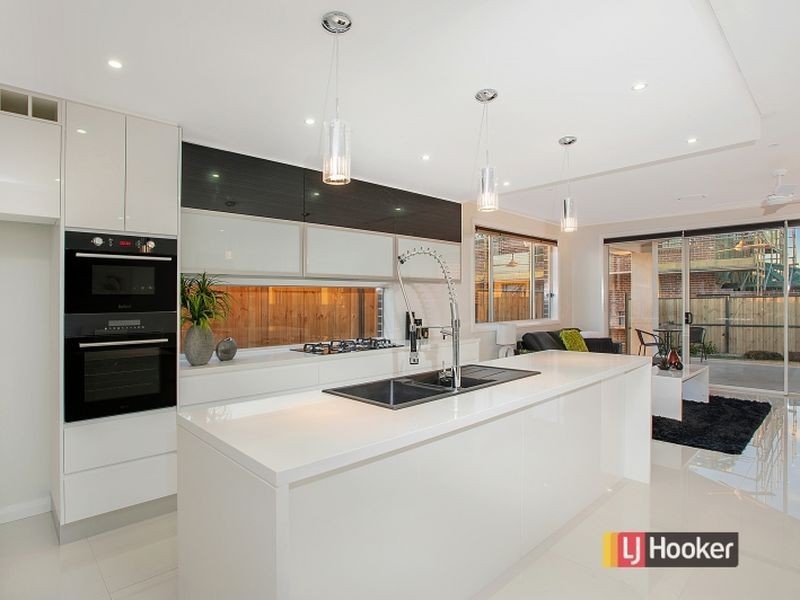 6 Mountain Street, The Ponds NSW 2769