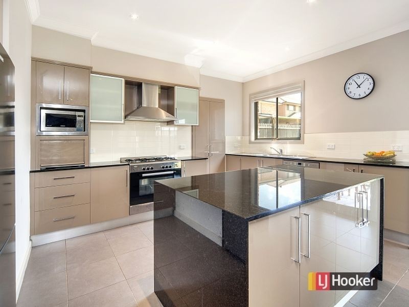 5 Hilcot Street, Stanhope Gardens NSW 2768