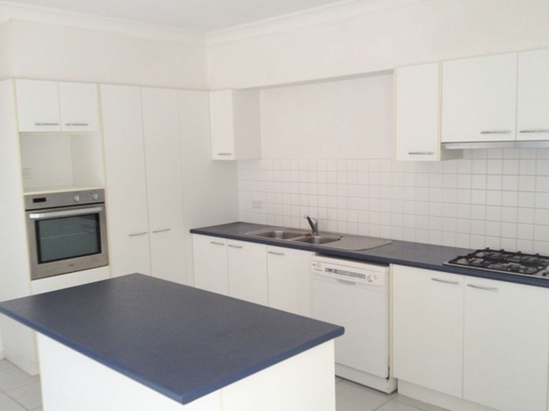 8 Austel Street, Stanhope Gardens NSW 2768