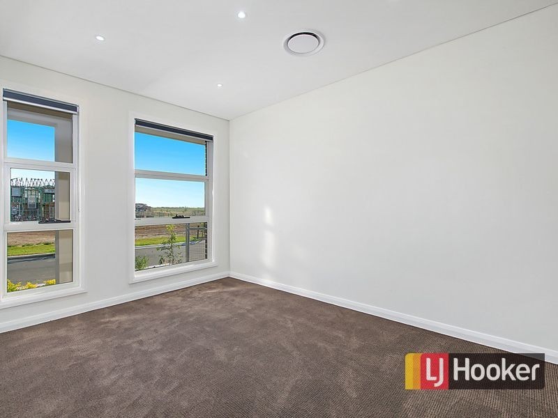 10 Faulconbridge Street, The Ponds NSW 2769