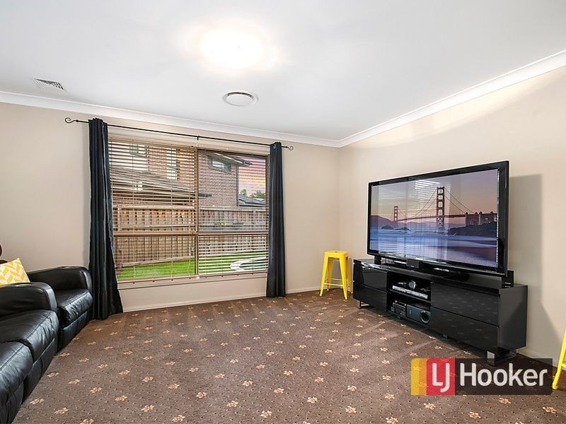 17 Glide Place, Kellyville Ridge NSW 2155