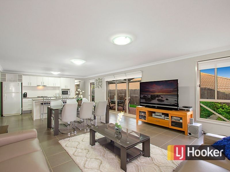 19 Glenheath Avenue, Kellyville Ridge NSW 2155