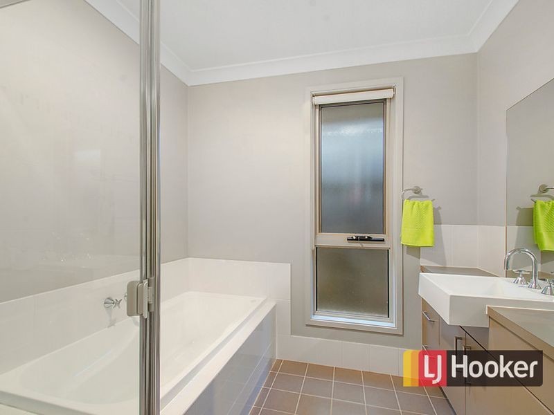 19 Glenheath Avenue, Kellyville Ridge NSW 2155