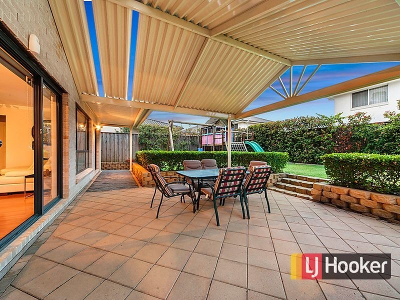 18 Bentwood Terrace, Stanhope Gardens NSW 2768