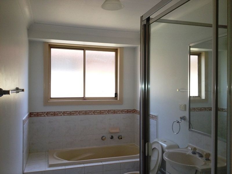 36 Amberlea Street, Glenwood NSW 2768