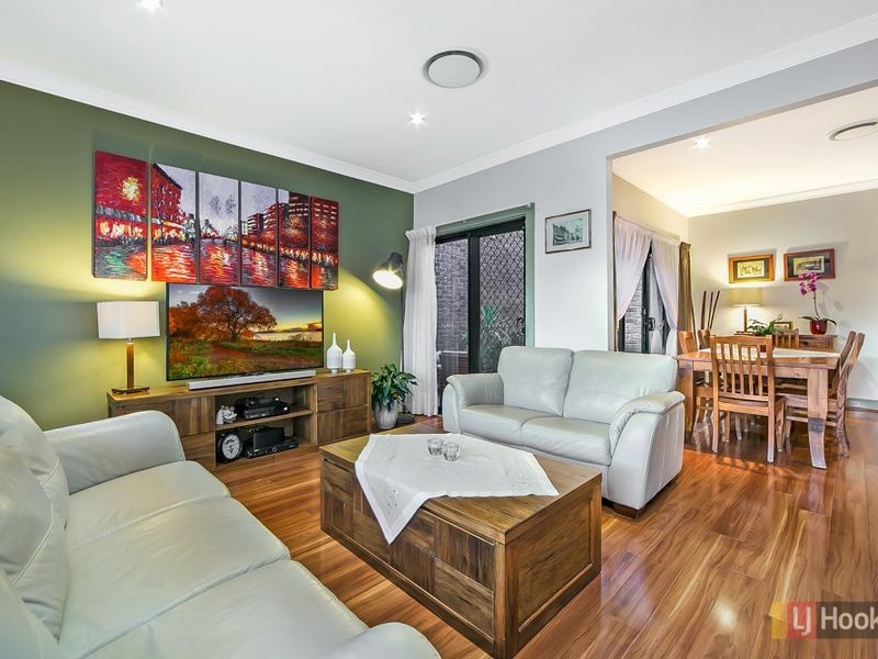 8 Malton Street, Stanhope Gardens NSW 2768