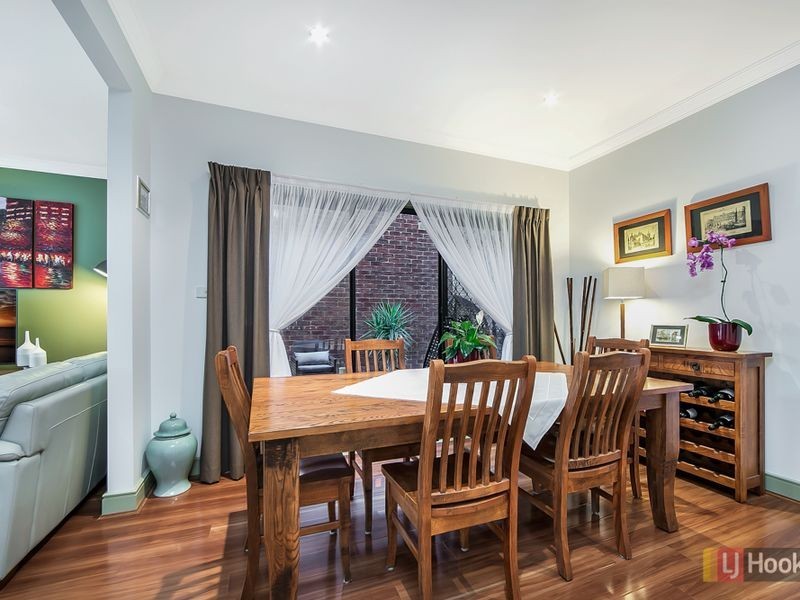 8 Malton Street, Stanhope Gardens NSW 2768