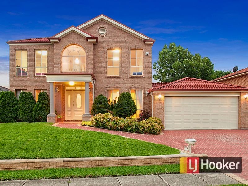 19 Pagoda Crescent, Quakers Hill NSW 2763