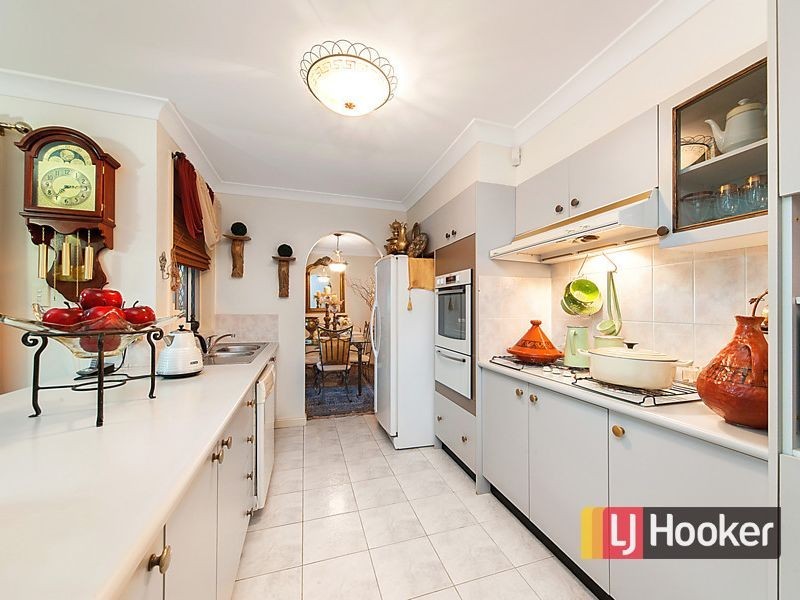 64 Aminta Crescent, Hassall Grove NSW 2761