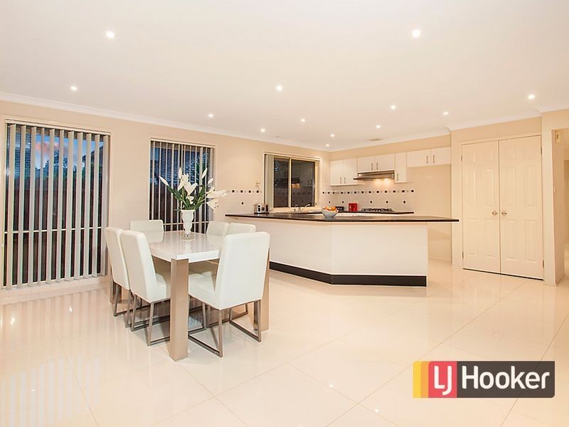 4 Hartfield Street, Stanhope Gardens NSW 2768