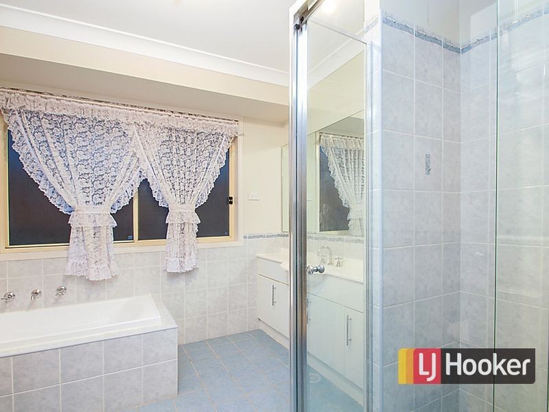 4 Hartfield Street, Stanhope Gardens NSW 2768