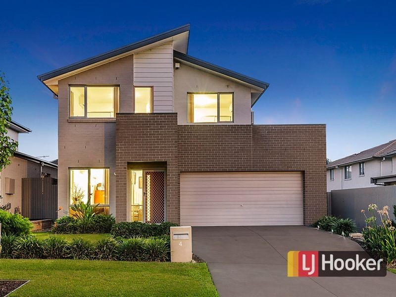 4 Lookout Circuit, Stanhope Gardens NSW 2768