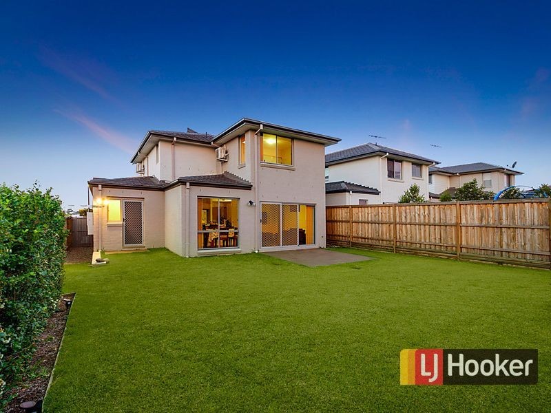 4 Lookout Circuit, Stanhope Gardens NSW 2768