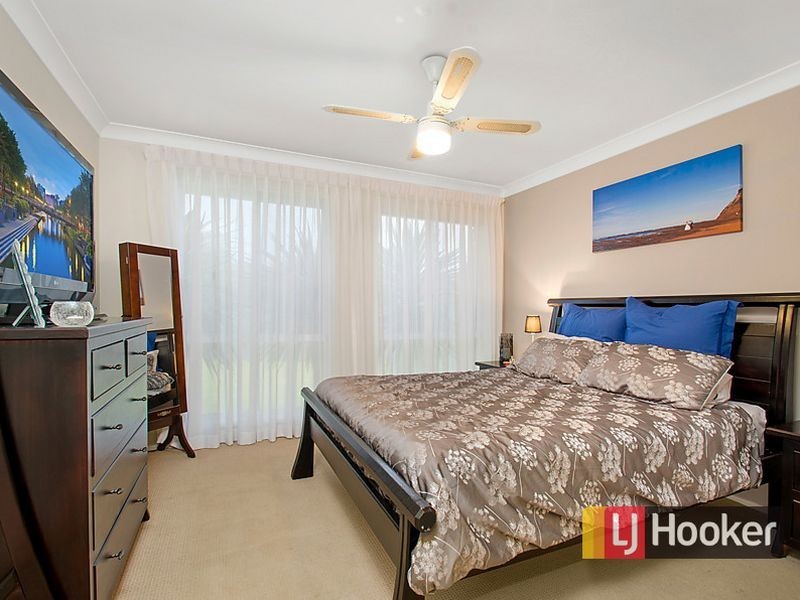 3 Meldon Place, Stanhope Gardens NSW 2768