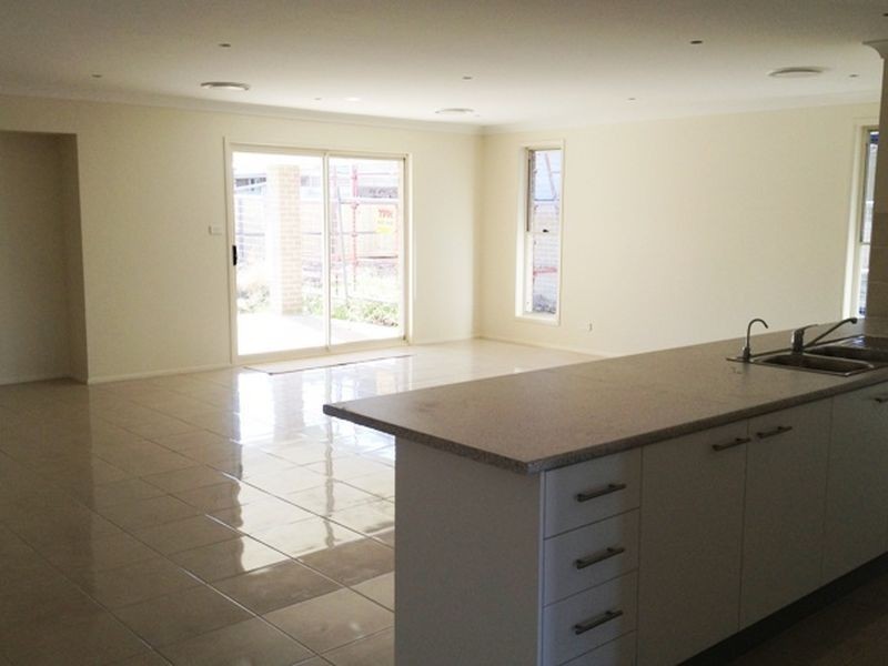 6 Angelwing Street, The Ponds NSW 2769
