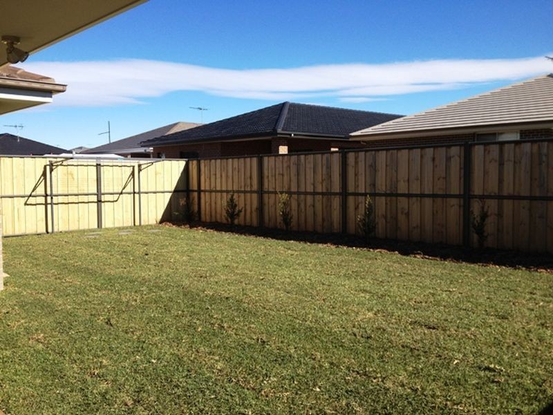 6 Angelwing Street, The Ponds NSW 2769