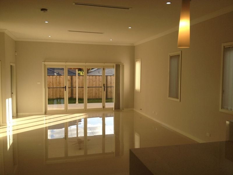 6 Arnold Avenue, Kellyville NSW 2155