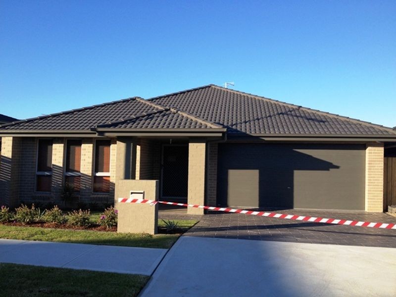35 Paringa Drive, The Ponds NSW 2769