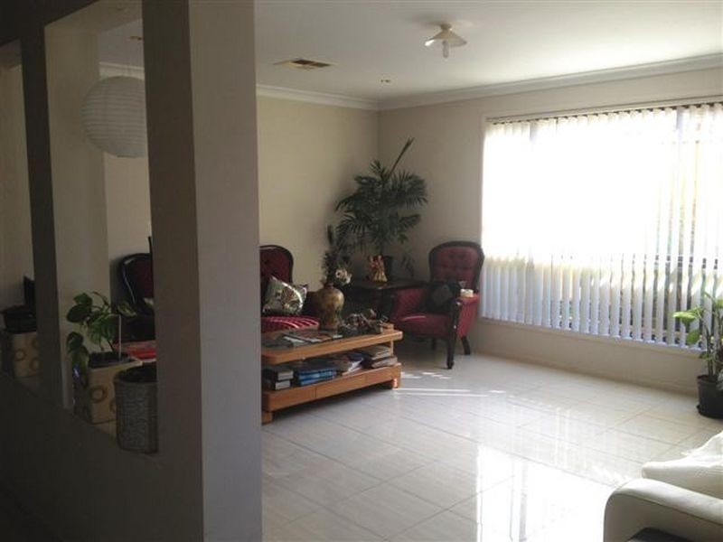 55 Silvereye Circuit, Woodcroft NSW 2767